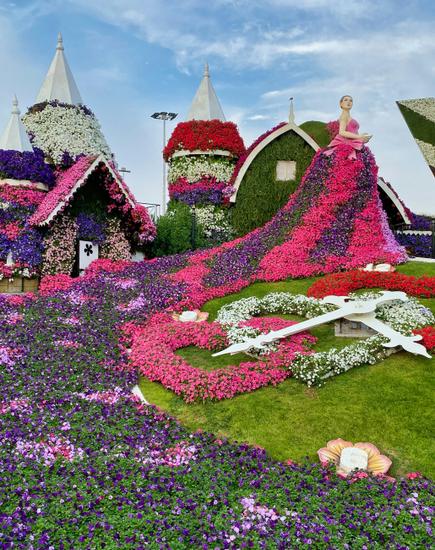 DUBAI MIRACLE GARDEN Al Khoory Hotel Apartments Dubai DUBAI MIRACLE GARDEN Al Khoory Hotel Apartments Dubai