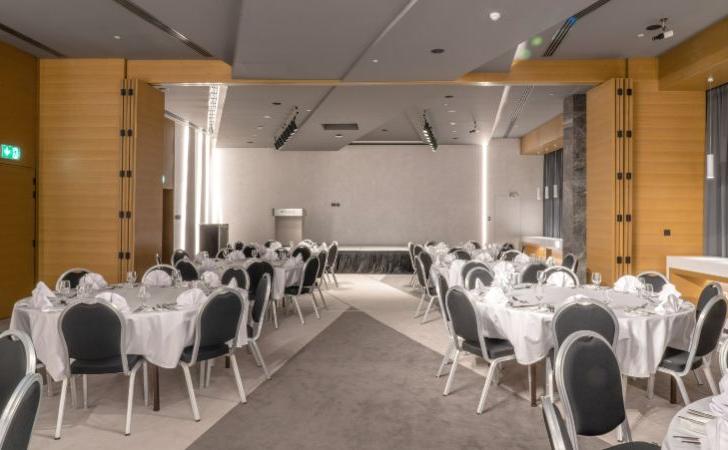 Al Bustan Al Khoory Courtyard Hotel Dubai Al Bustan Al Khoory Courtyard Hotel Dubai