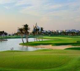 DUBAI CREEK GOLF & YACHT CLUB لفنادق الخوري DUBAI CREEK GOLF & YACHT CLUB لفنادق الخوري
